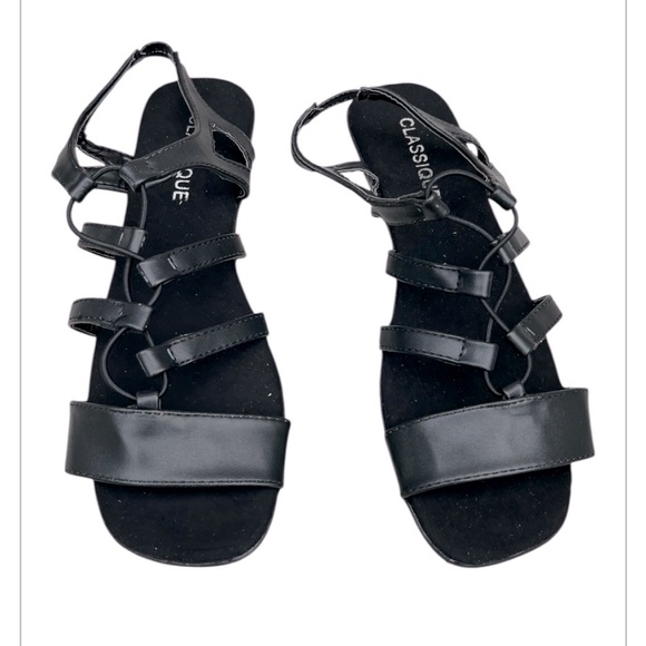 Classique‎ Harper Black Women's Size 8
Stretch Upper 11/4" Heel Sandals New - Picture 1 of 12